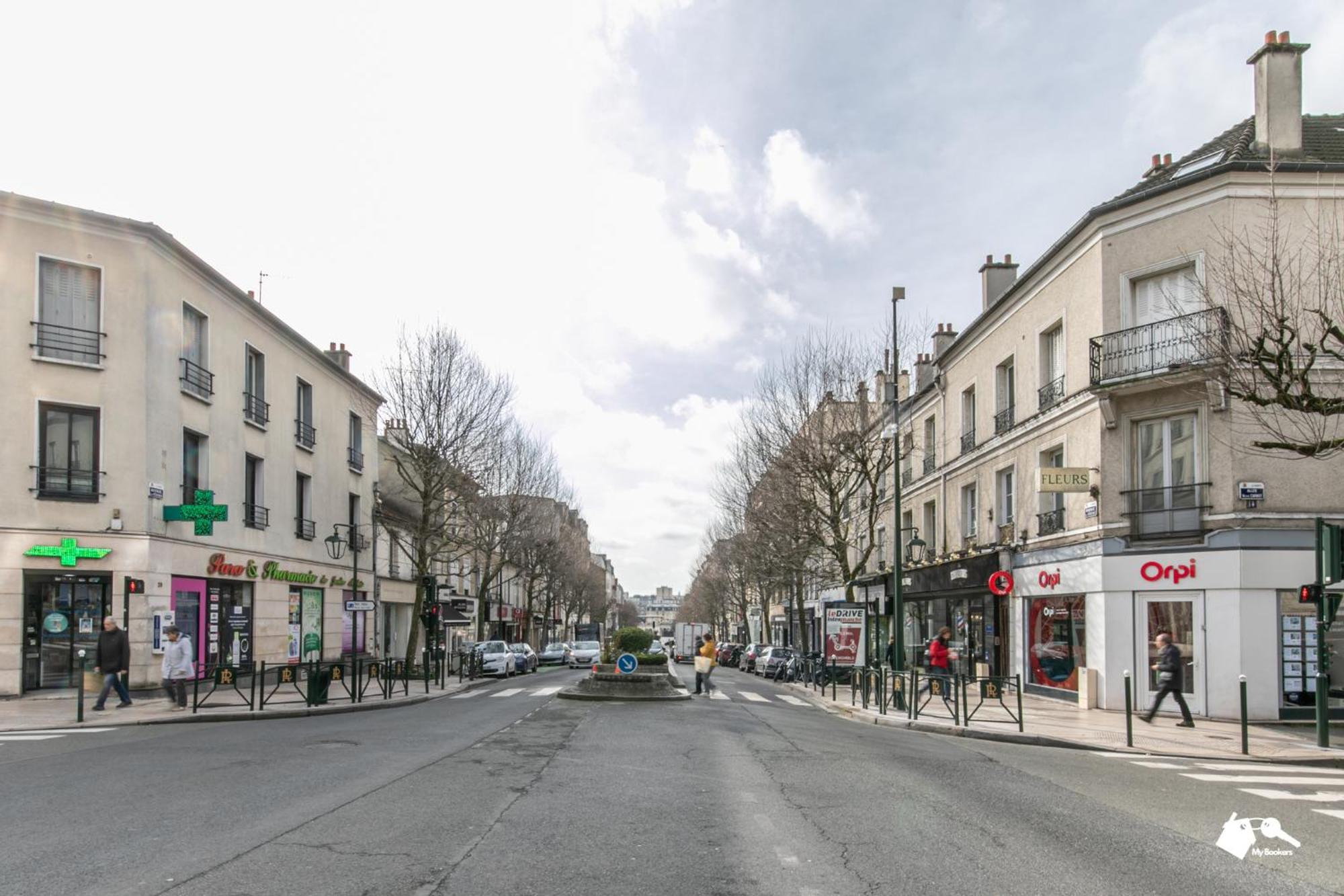 Mba Splendide Appart - Le Raincy Rer Banlieue Paris Lejlighed Eksteriør billede